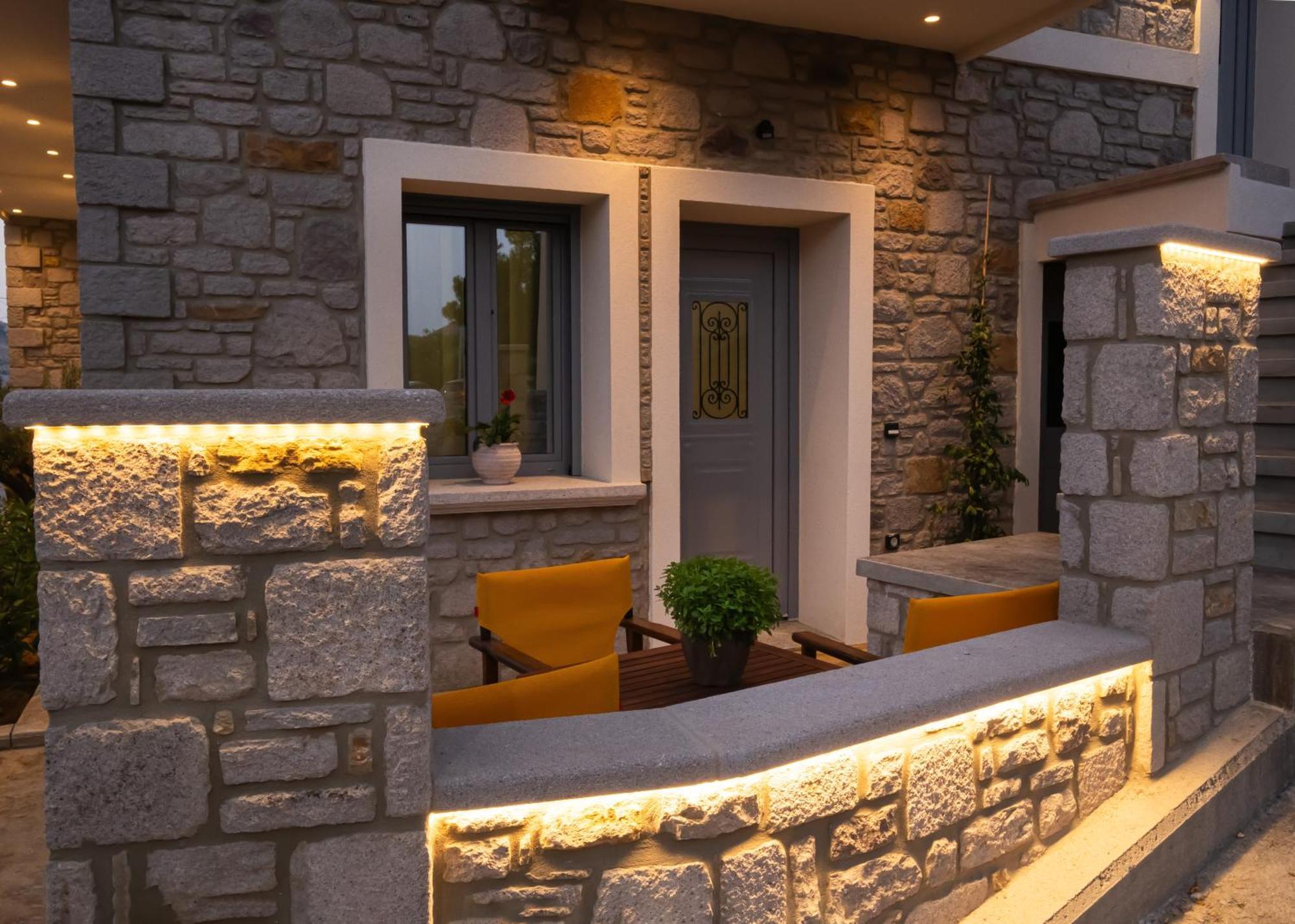 Zeus & Emmanuil Luxury Houses Myrina Extérieur photo