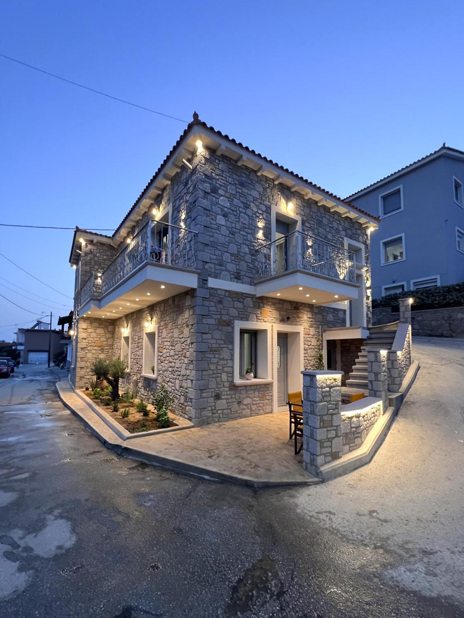 Zeus & Emmanuil Luxury Houses Myrina Extérieur photo