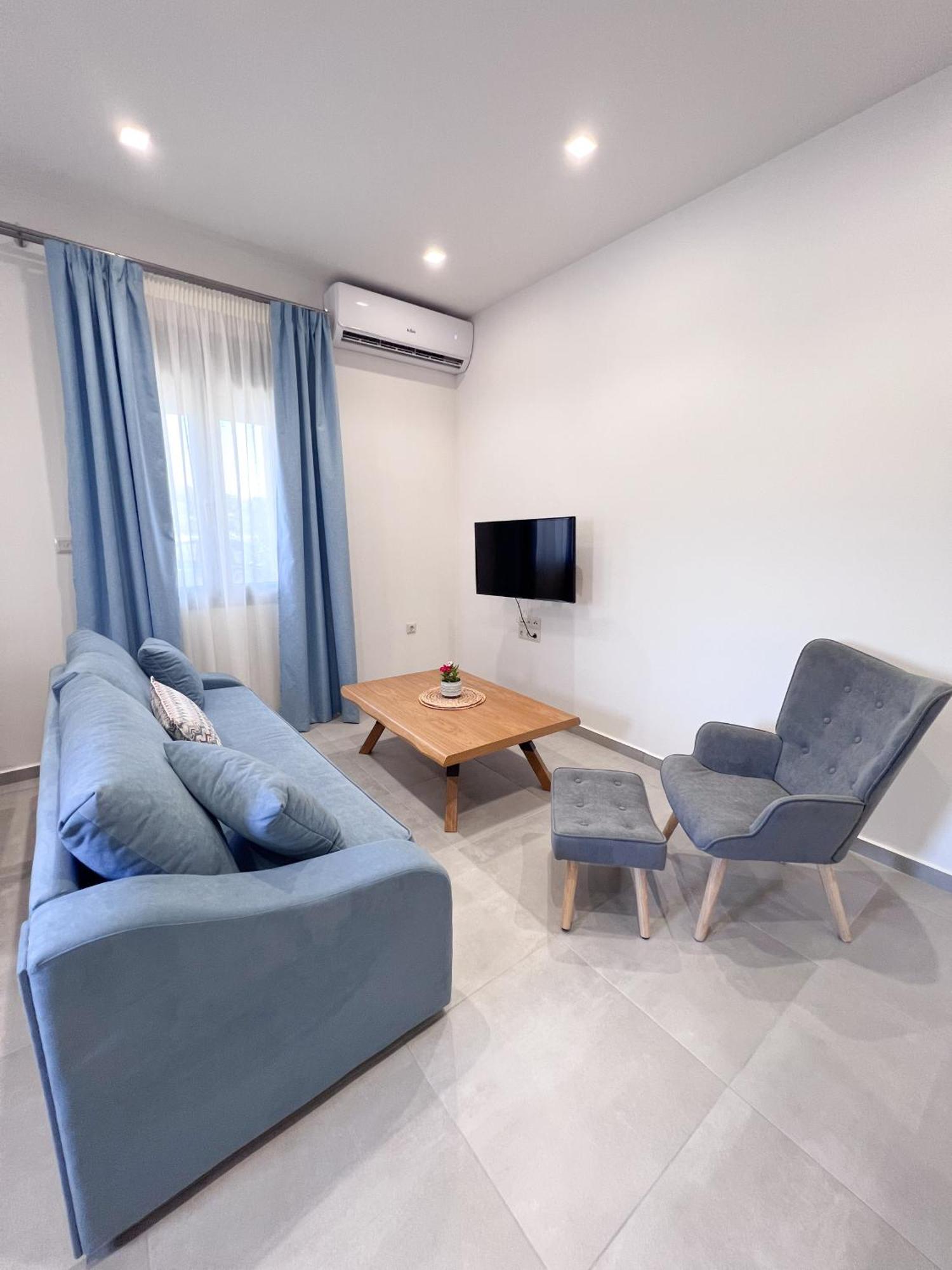 Zeus & Emmanuil Luxury Houses Myrina Extérieur photo